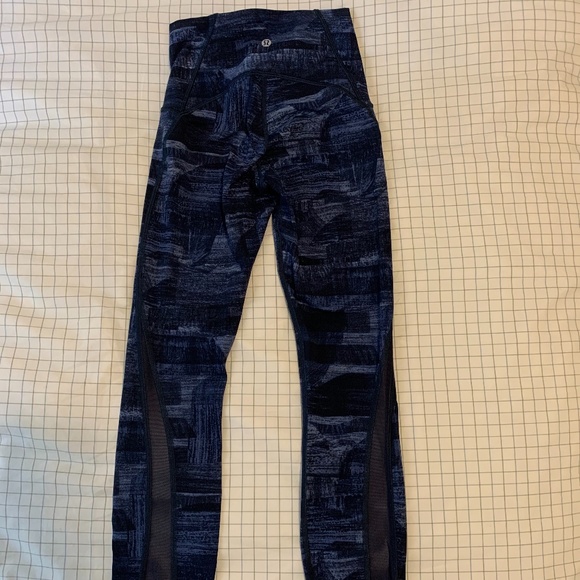 Lululemon Wunder Under High-Rise Crop 23" Leggings - Picture 2 of 2